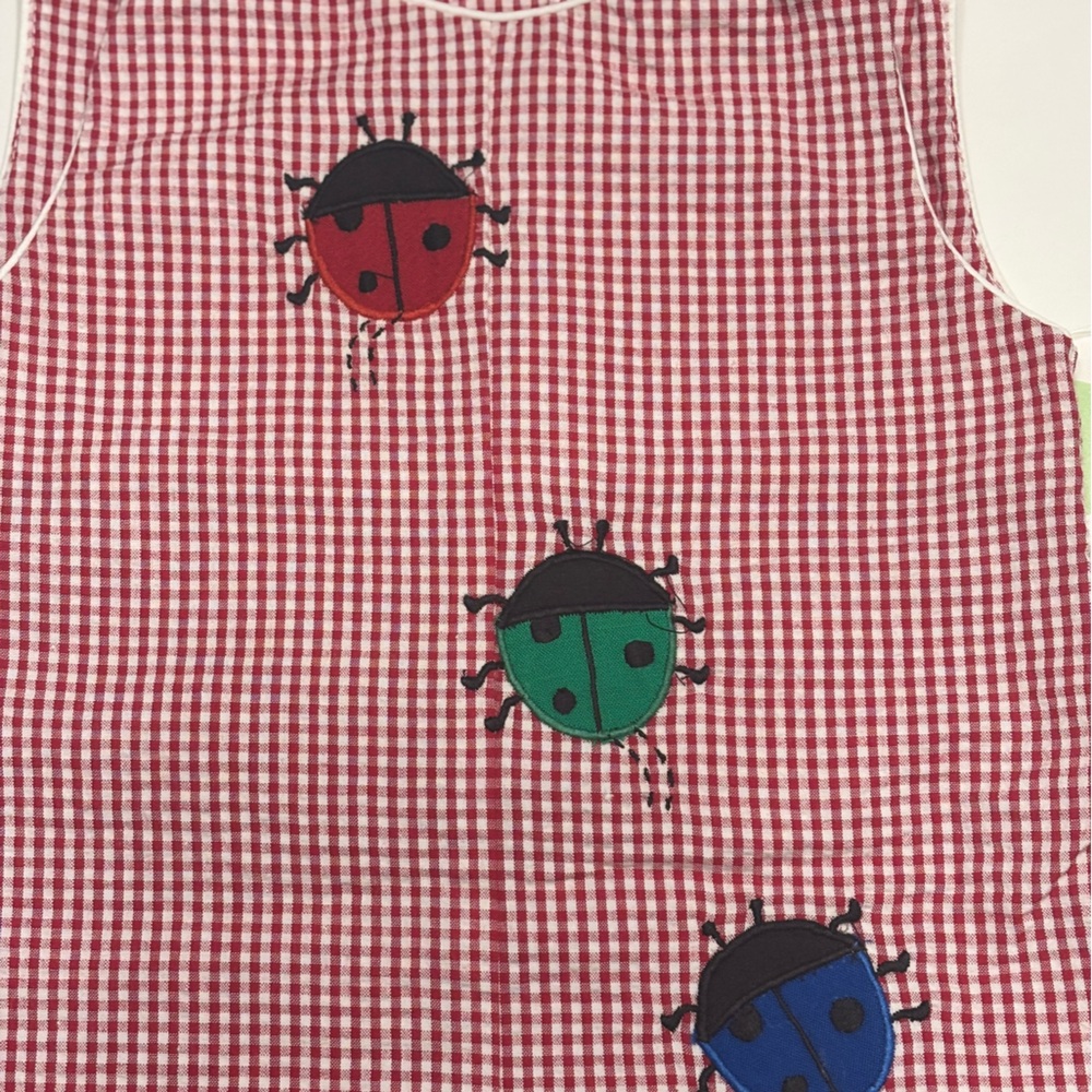PETIT AMI ZU BOY ROMPER SIZE 3 MONTHS 
RED & WHITE SEERSUCKER BUGS APPLIQUÉ - Picture 2 of 5